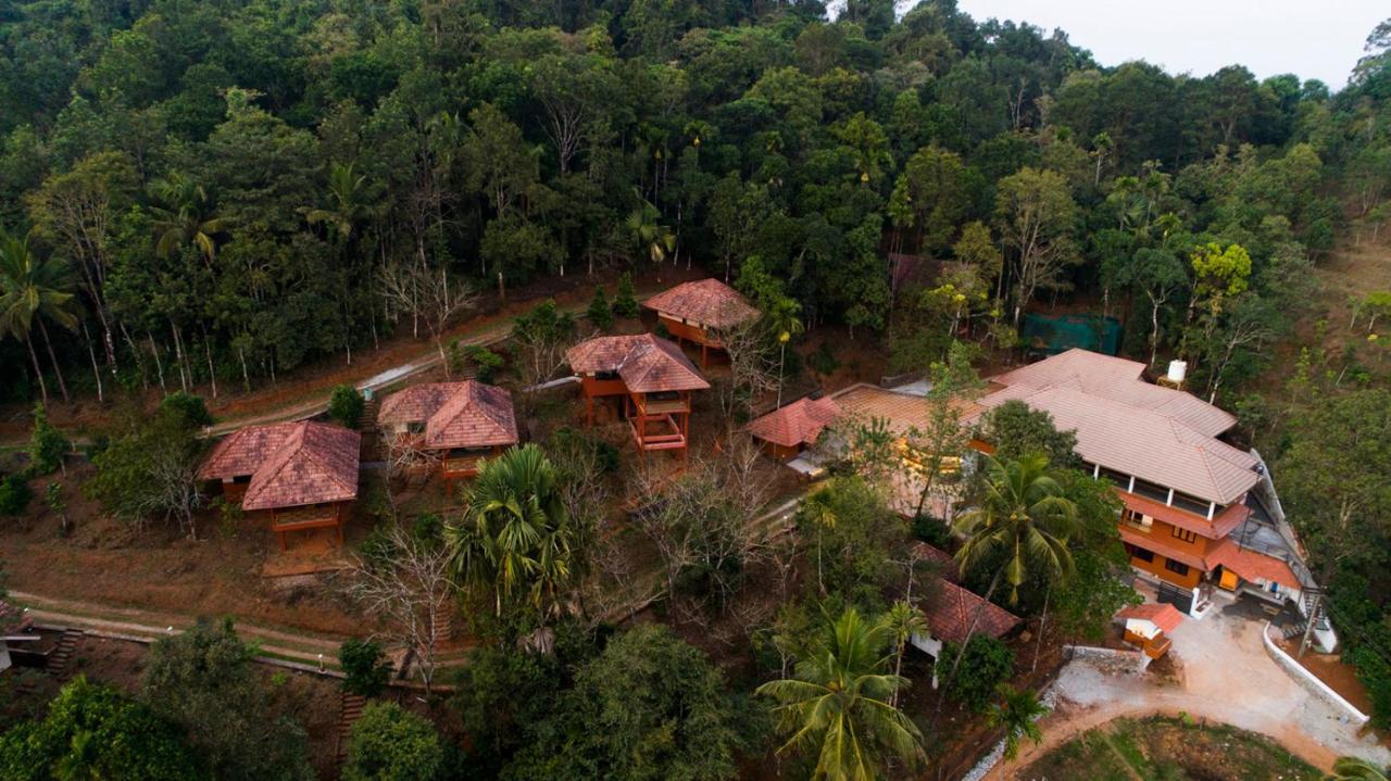 Terrace Resorts Wayanad Bagian luar foto
