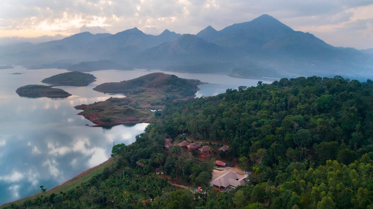 Terrace Resorts Wayanad Bagian luar foto